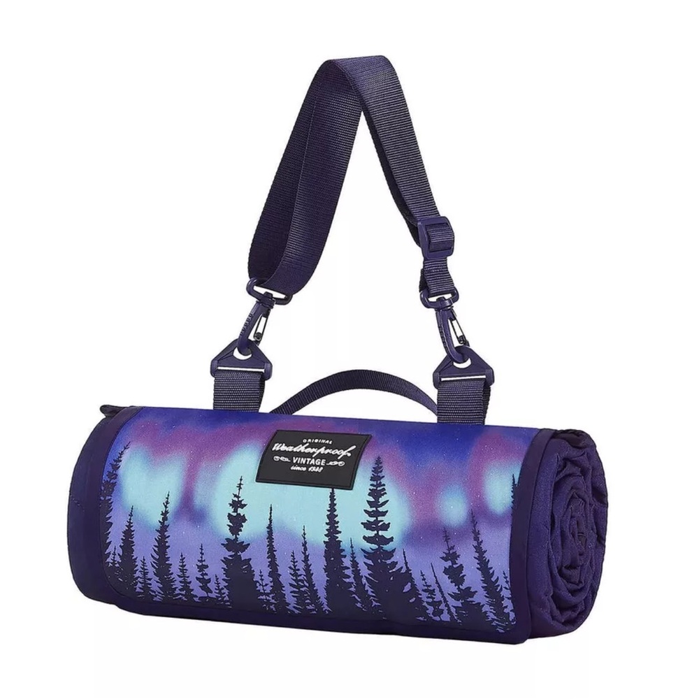 Weatherproof vintage outdoor blanket packable NWT